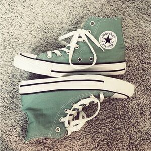 Converse High-Top Women’s Sneakers - Mint Green Size 6